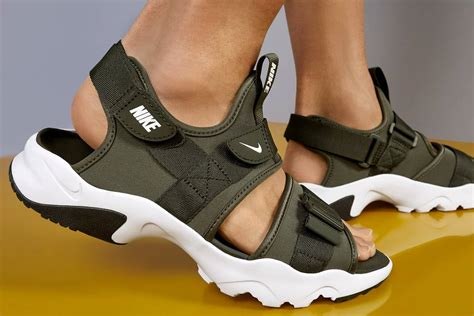 nike sandalen mannen.